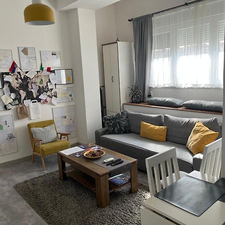 Apartamento Jumi Belgrado Exterior foto