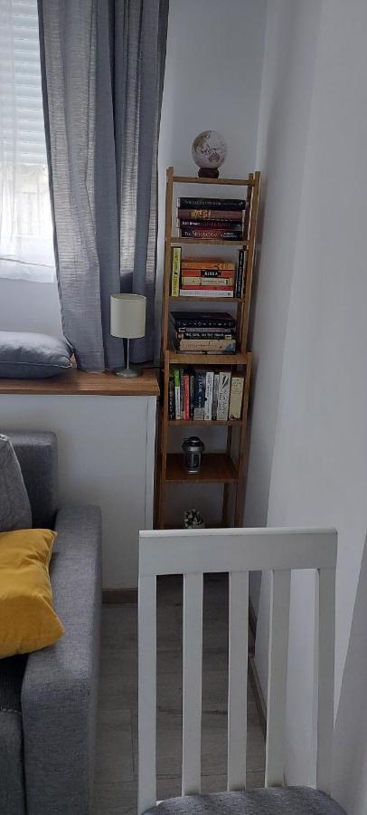 Apartamento Jumi Belgrado Exterior foto